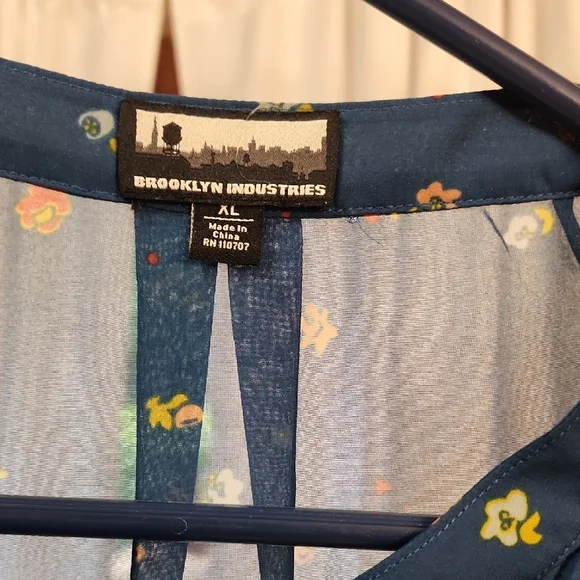 Brooklyn Industries Blue Floral Sheer Top - Picture 2 of 3